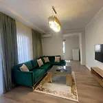 Albjona Apartment Central