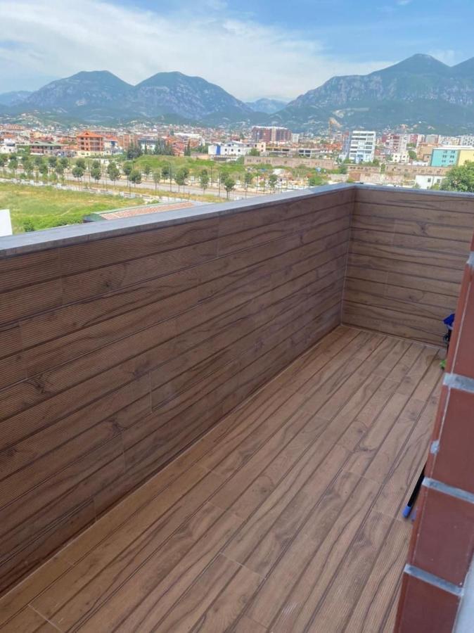 Albjona Appartement *